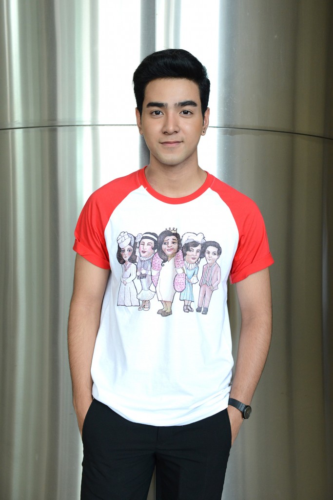 4โตส อัครัช