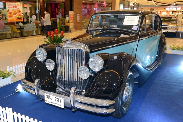 Vintage Car 44