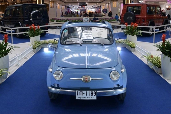 Vintage Car 44