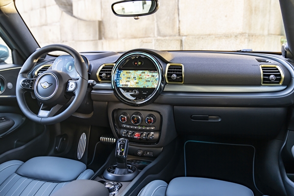MINI Cooper S Clubman Untold Edition