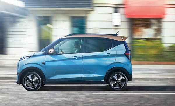 Mitsubishi eK Cross EV 