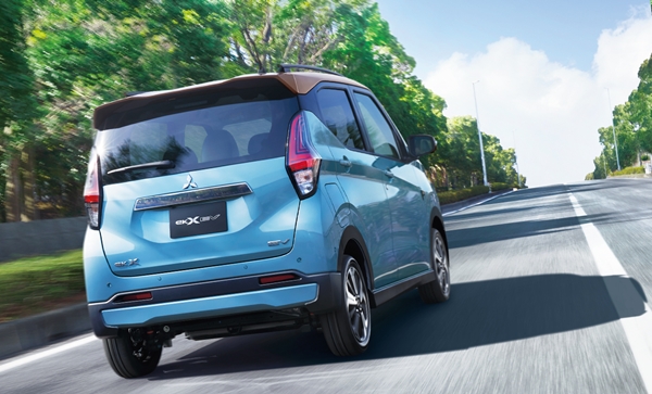 Mitsubishi eK Cross EV 