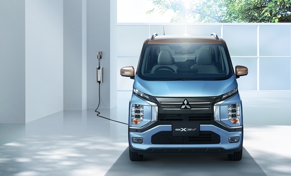 Mitsubishi eK Cross EV 