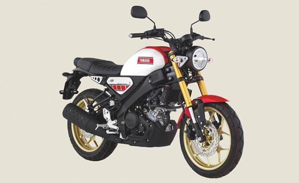 Yamaha XSR155 01