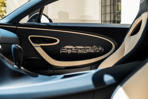 Bugatti-Chiron-LEbe