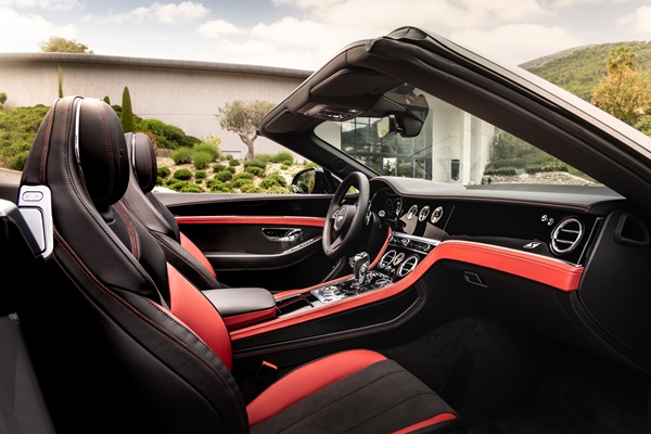 Bentley Continental GT and GTC S