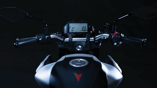 YAMAHA MT-03