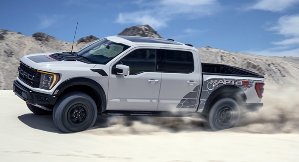 Ford F-150 Raptor R