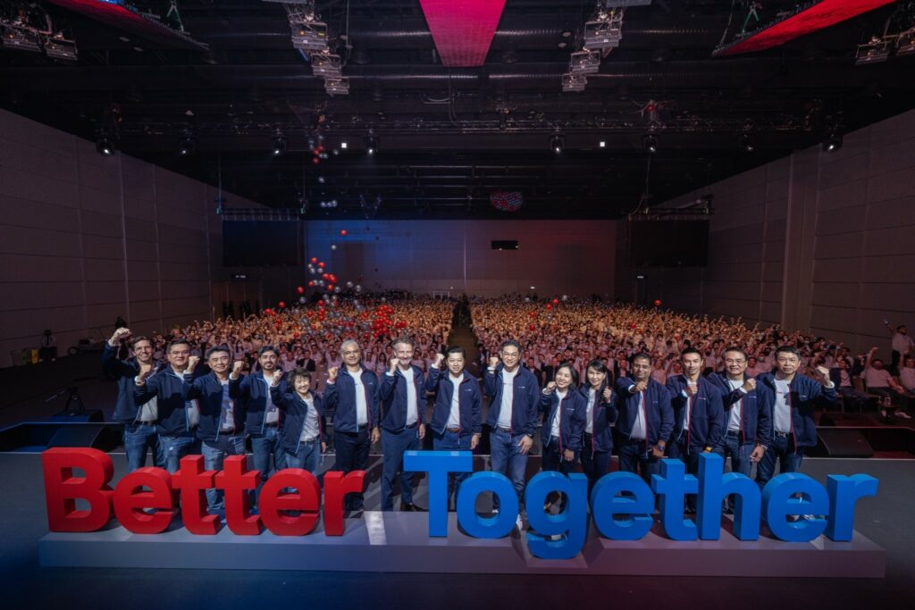Better Together ชีวิตดีกว่า เมื่อมีกันและกัน