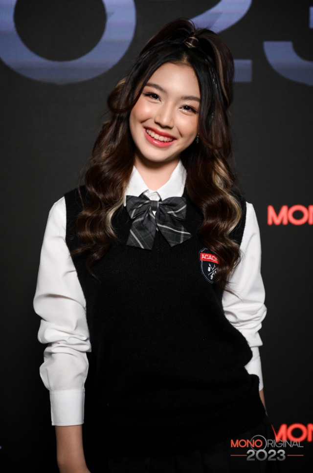 สตาร์ ศรัณย์ลภัส Mono Original
