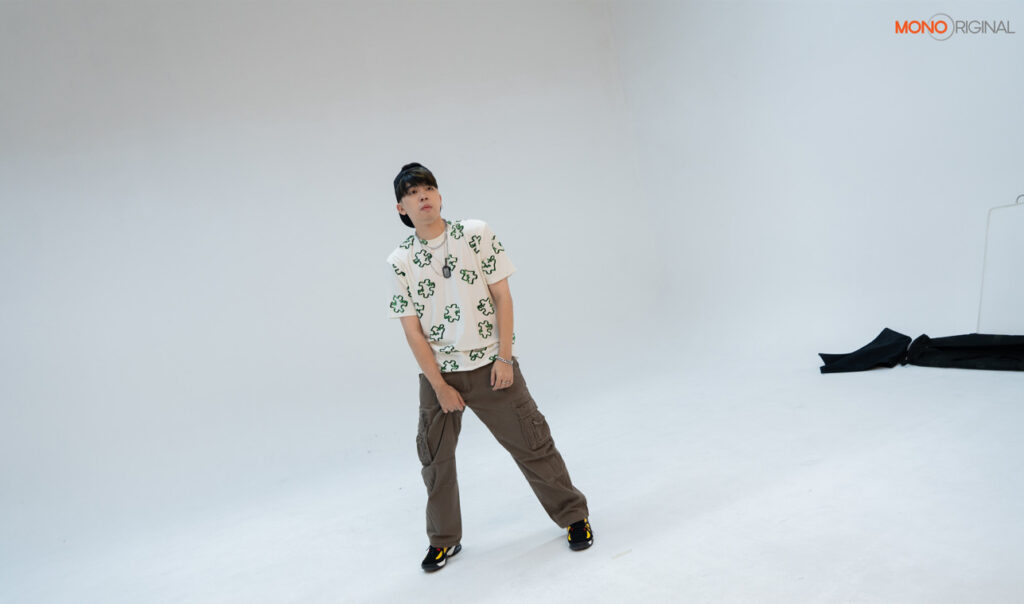 เฟิร์ส วัยบ้าคว้าฝัน
