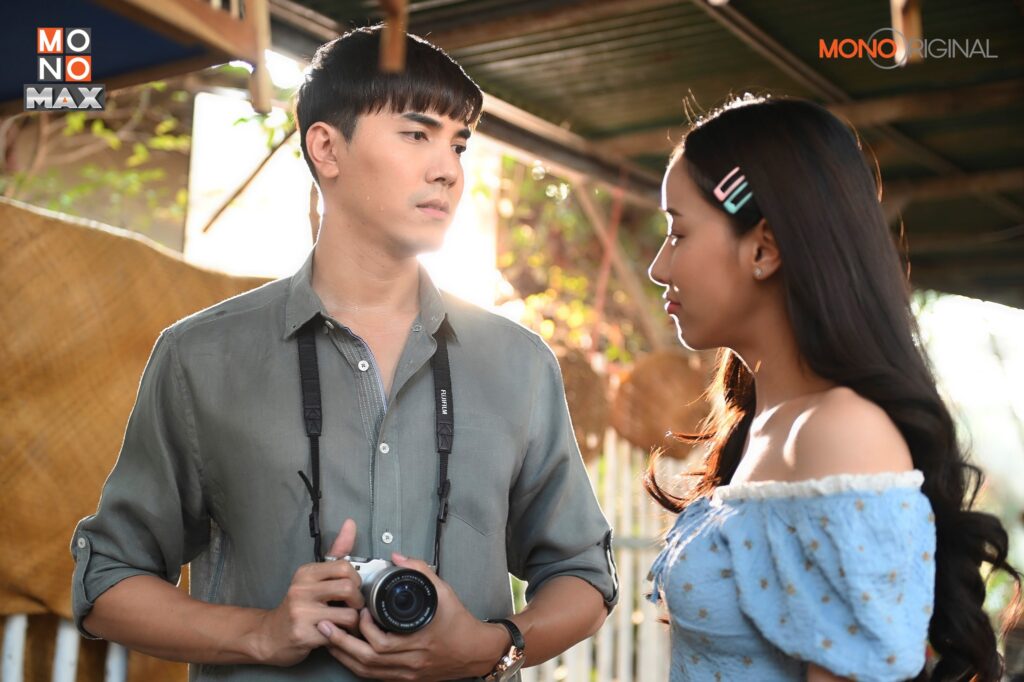 มุก พิชานา 
ไม้ วฤธ 