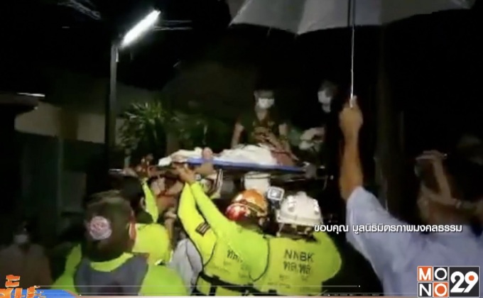 น้ำหลากท่วม รพ.พรานกระต่าย เร่งย้ายผู้ป่วย