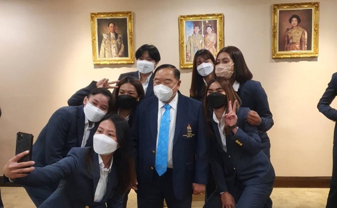 นักตบสาวไทยเข้าขอบคุณ “ลุงป้อม” ช่วยหนุน เข้ารอบเนชั่นส์ลีก