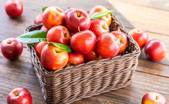 10 ประโยชน์ของ แอปเปิ้ล กินแบบปอกเปลือก หรือไม่ปอกดีกว่า?