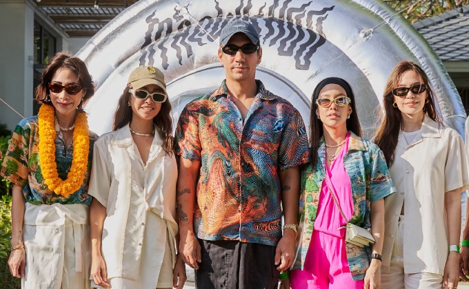 พลอย – แอริณ – เจนสุดา – แยม – นท ชวนอัปเดตแฟชั่นไอเทมชิ้นใหม่สุดเอ็กซ์คลูซีฟ เสื้อเชิ้ตสไตล์ Thaiwaiian เกาะสวรรค์จาก MAEWKHOO ณ The Standard Hua Hin