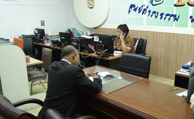 ตอบ 6 คำถามนายกรัฐมนตรี วันแรกเงียบเหงา
