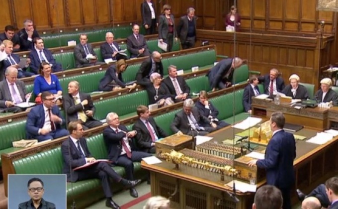 สภาล่างอังกฤษหนุนแผนยื่น Brexit ของรัฐบาล