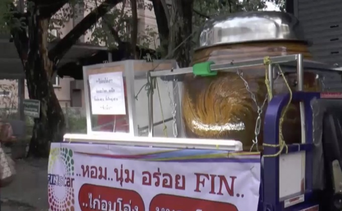 ไก่ – หมูอบโอ่ง รสเด็ดเมืองเชียงใหม่