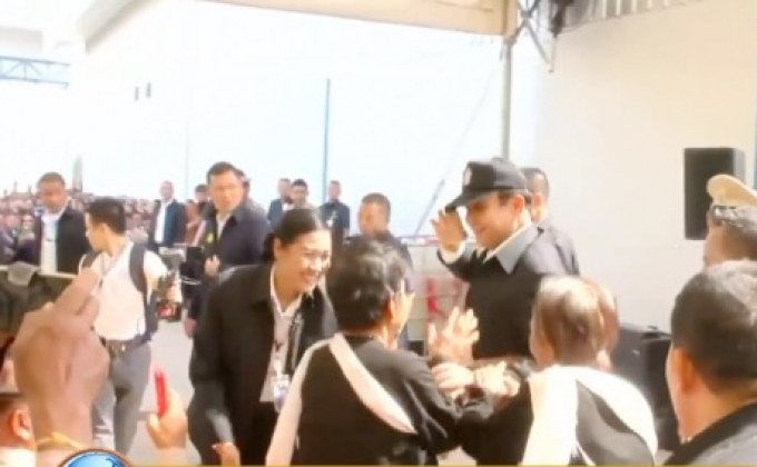 สมัชชาคนจนปะทะตำรวจขอพบนายกฯ