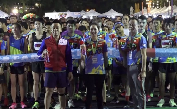 เหล่าน่องเหล็กแห่ร่วมวิ่ง Give and Run “Good for Life 2019”