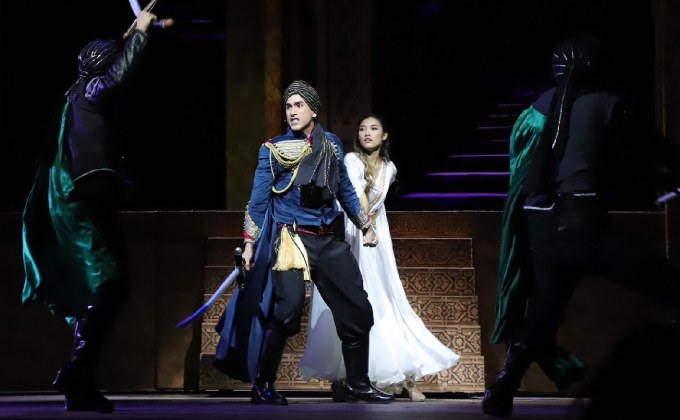 17 ปีที่รอคอย “ฟ้าจรดทราย เดอะมิวสิคัล” คืนเวทีสุดยิ่งใหญ่ “ณเดชน์ – แก้ม -หนูนา” นำทีมโชว์ฝีมือการแสดงสุดประทับใจ