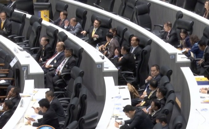 ที่ประชุม ส.ว.มีมติเอกฉันท์ผ่านร่าง พ.ร.บ.งบฯ ปี63