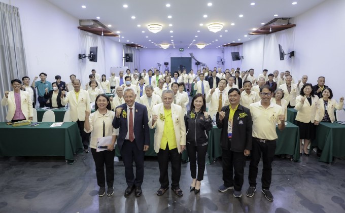 สูงวัยเข้มแข็งทั่วไทย สสส. สานพลัง พอช. – สภาผู้สูงอายุฯขับเคลื่อน 1,500 ชมรม สู่เป้าหมาย 3,000 แห่ง ภายในปี 70  สร้างคุณภาพชีวิตสูงวัยให้เข้มแข็ง