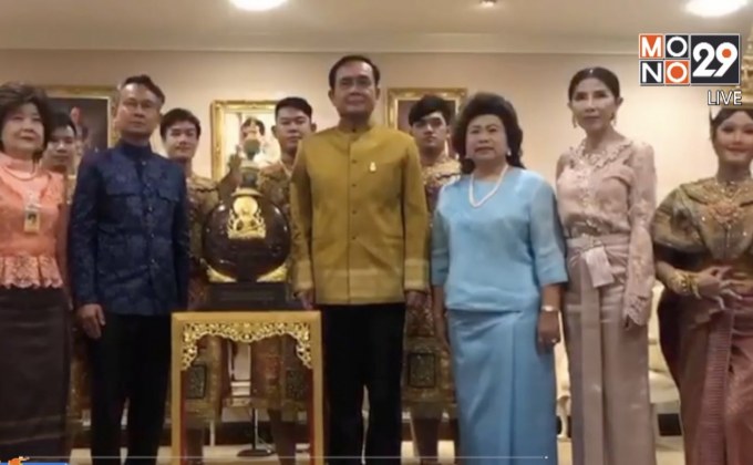 นายกฯ ปัดตอบปมจัดสอบ GAT-PAT ชนวันเลือกตั้ง