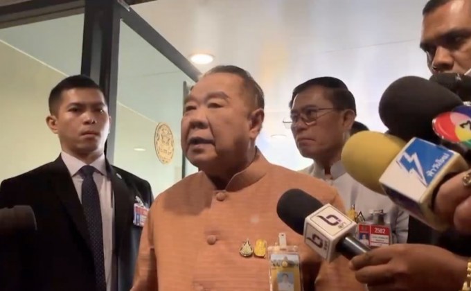 “พล.อ.ประวิตร” ปัดร่วมงานวิ่งไล่ลุง