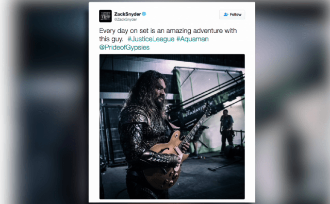 ผู้กำกับปล่อยโฉมแรกชุดใหม่ แบทแมน” จากกองถ่าย Justice League