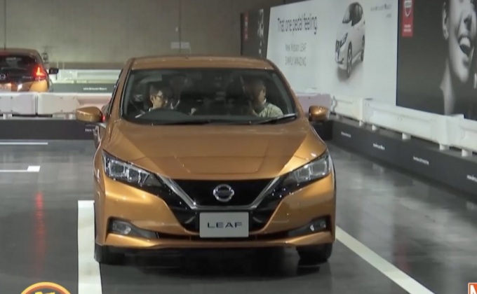 นิสสันเปิดตัว “Leaf” รถยนต์ไฟฟ้ารุ่นใหม่