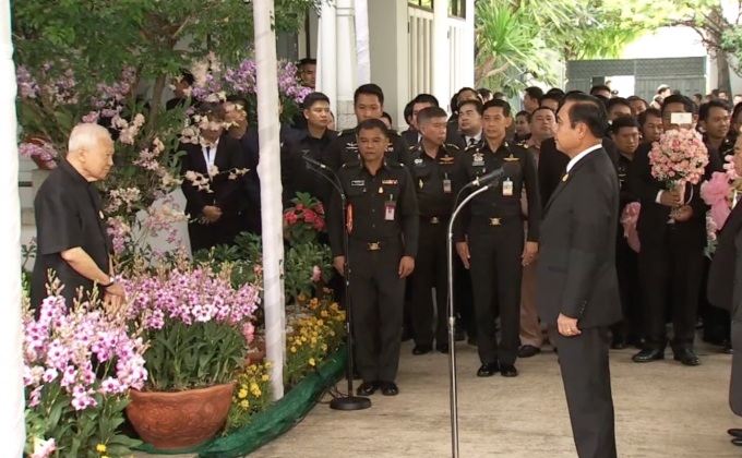 นายกฯ นำ ครม.-เหล่าทัพ อวยพรวันเกิด “พล.อ.เปรม”
