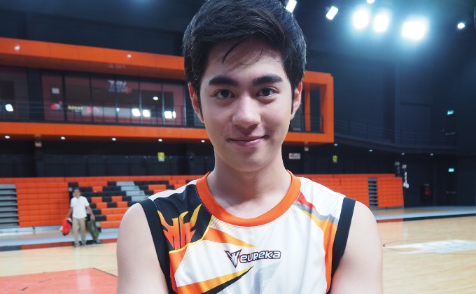 เพิ่มดีกรีความหล่อ “กัน รัชชานนท์” มาดนักกีฬา ในซีรีส์ “DIAMOND EYES ตา-สัมผัส-ผี”