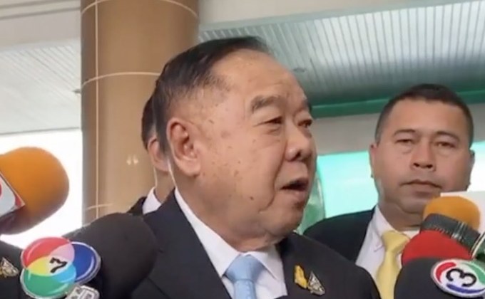 “พล.อ.ประวิตร” ปัดข่าวดึง “กรณ์” เสริมทีมเศรษฐกิจรัฐบาล